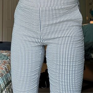 Ankle length blue and white pants size 8